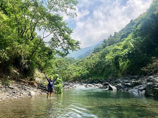 沙漠溪溯溪風景