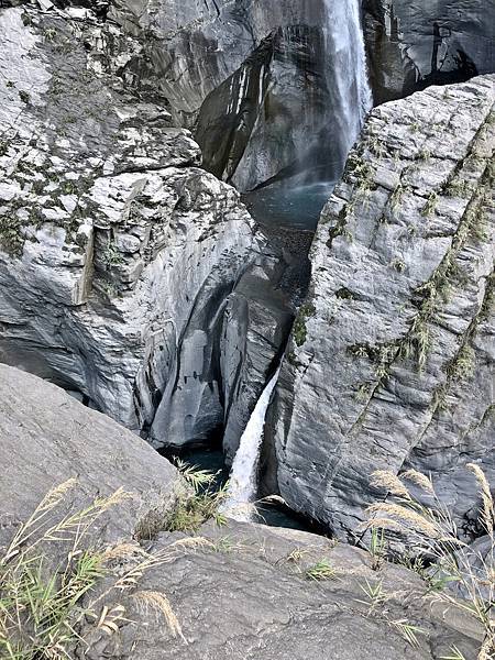 「陰陽瀑布之陰瀑」下層水落
