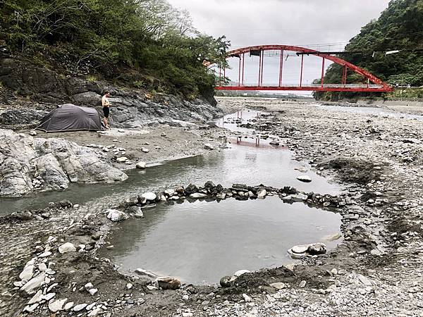 金崙野溪溫泉造池
