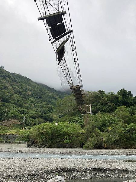 金崙吊橋（已廢棄）