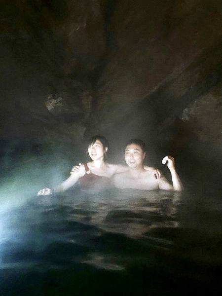芃芃野溪溫泉夜泡豪華湯
