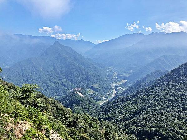 「稜道」眺望東北方風景