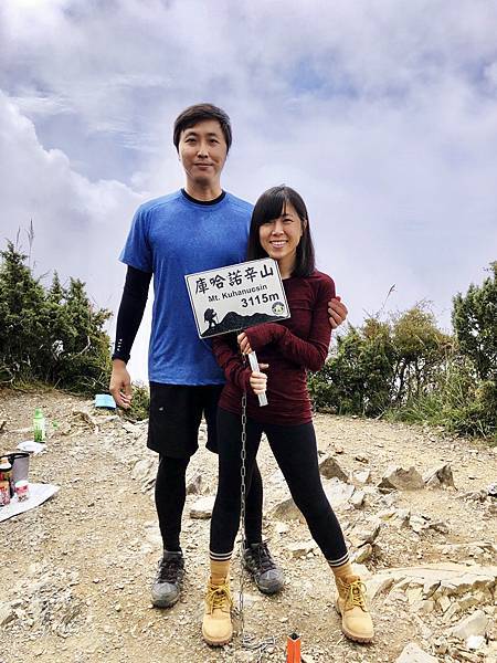庫哈諾辛山三角點（3.5K，H3115m）合影