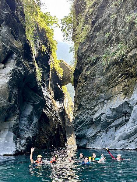 遇見草泥馬峽谷 遇見草泥馬峽谷