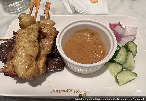 來自馬來西亞的異國美食餐廳【金爸爸PappaRich】新光信