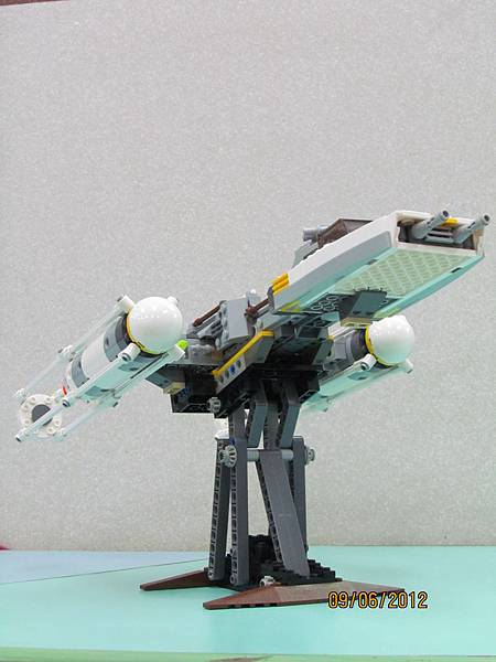 9495 Gold Leader's Y-wing Starfighter