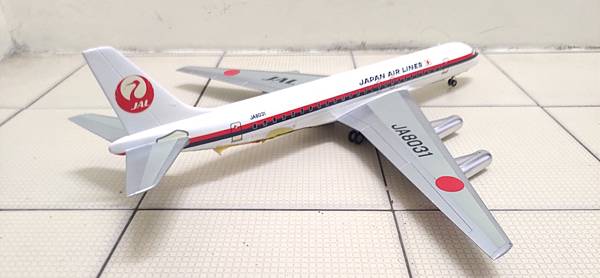 DOYUSHA 1/100 DC-8 JAPAN AIR L