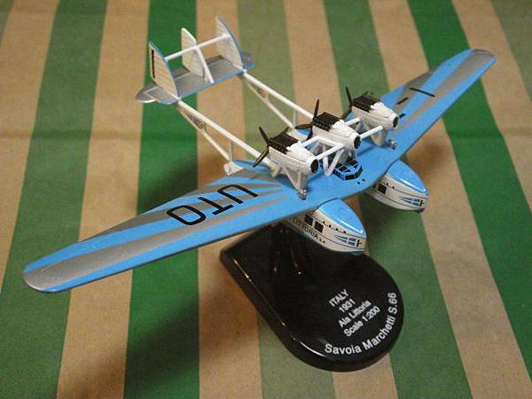 1/200 Savoia Marchetti S.66