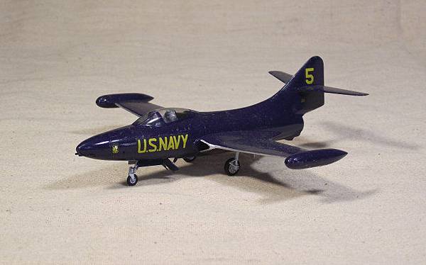 1/72 Hasegawa F-9F-2 Blue Angels