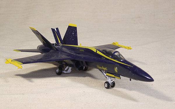 1/72 Hasegawa F-18 Blue Angels