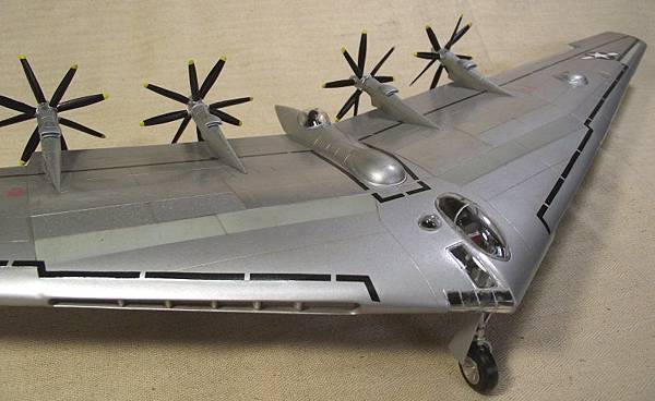 1/72 Italeri XB-35