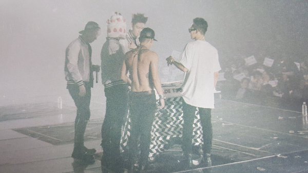 BIGBANG-MADE in Seoul DVD (JPN ver.) Photobook 掃圖