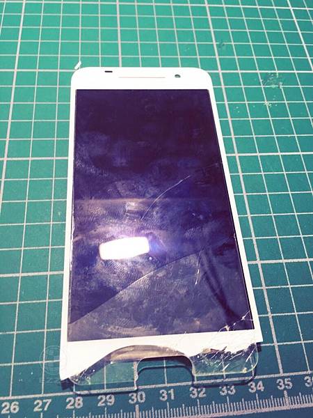 HTC A9破裂的面容