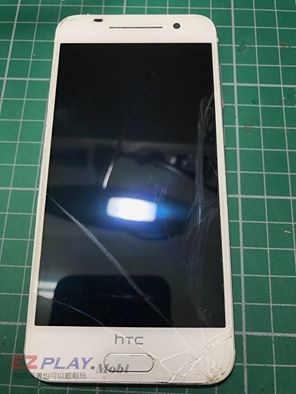 HTC A9面板破裂