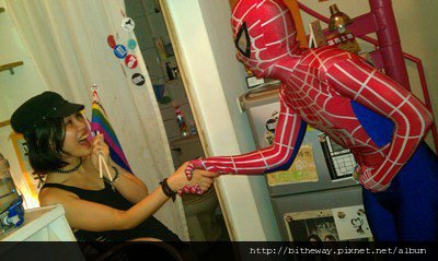 蜘蛛人彩虹親善大使！