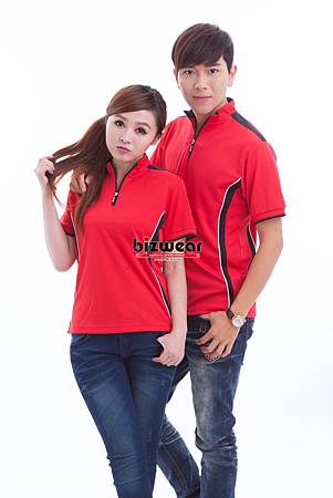 拉鍊Polo腰身配色-紅黑色1.jpg 拉鍊Polo腰身配色-紅黑色1.jpg
