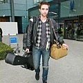 normal_81222L1_PATTINSON_R_B_G