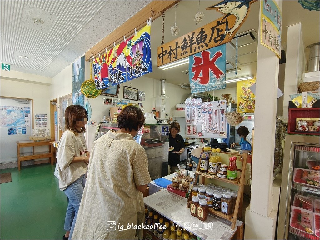 【沖繩．中部】奧武島｜來貓咪之島大啖現炸天婦羅、新鮮生魚片丼
