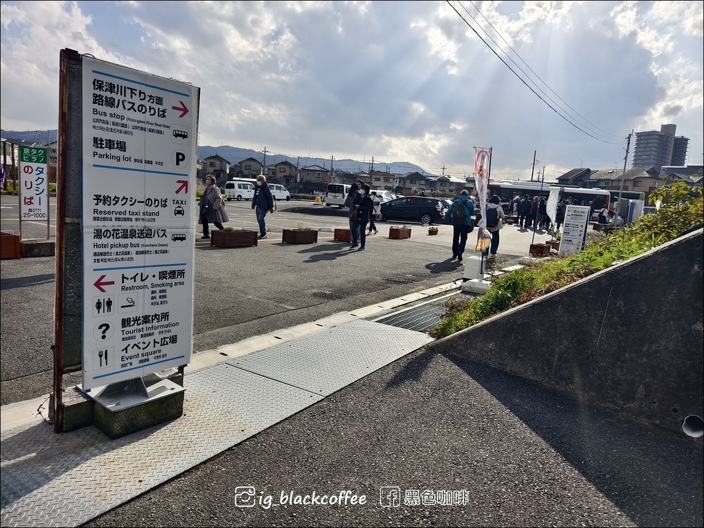 《KKDAY》【京都．嵐山】保津川遊船．體驗激流的刺激、秋天