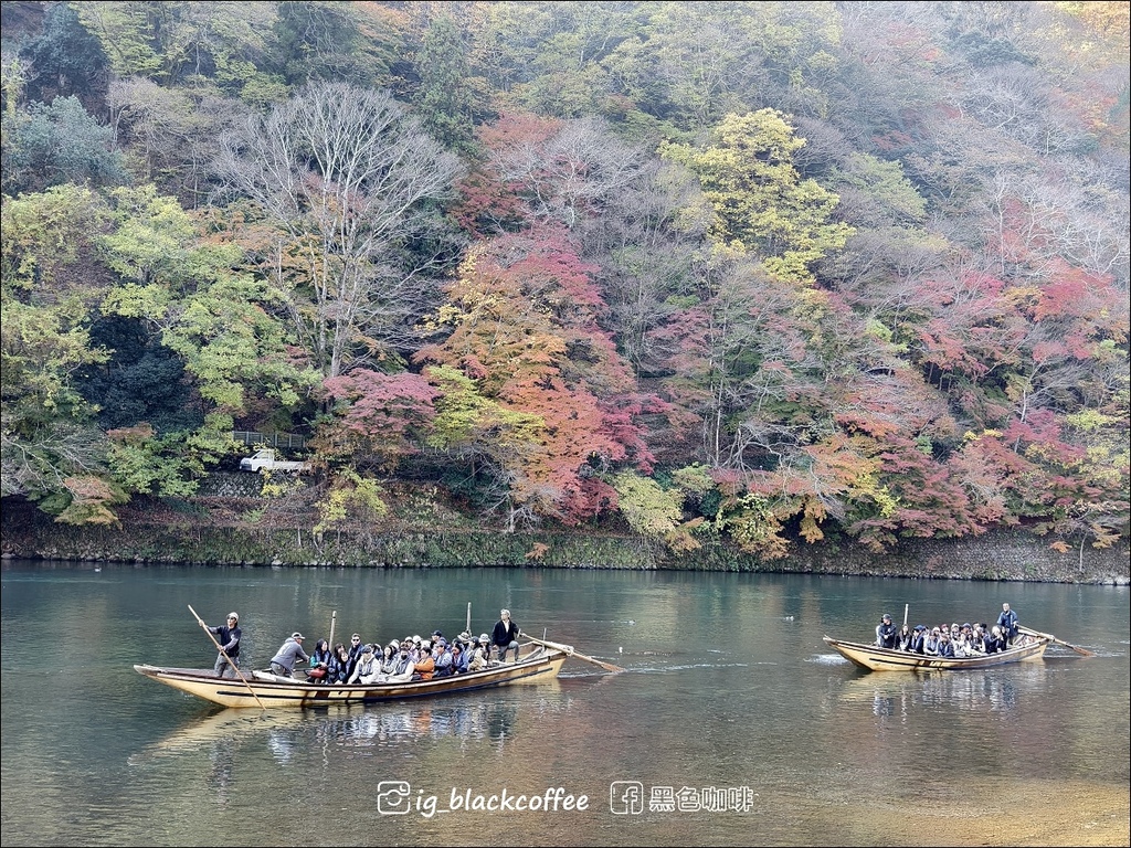 《KKDAY》【京都．嵐山】保津川遊船．體驗激流的刺激、秋天