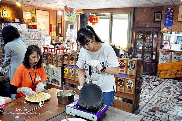 苗栗三義親子景點山板樵休閒農場 做蛋捲 看國劇臉譜館DSC01393.JPG