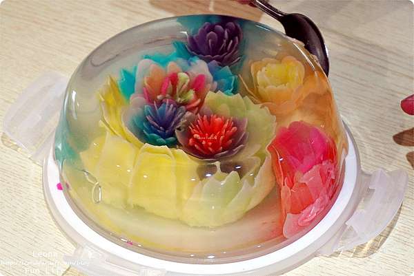 台中西區學才藝 穎宇珞藝術小宇宙 蒟蒻果凍花課程結合美感創作藝術的精緻點心 打造個人專屬的淨悦花 遇鄰小會 Leona