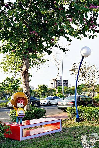 台中親子公園 太平親子景點 豐年公園兒童遊戲區 燈籠光廊 台中公園 台中景點 美樂地計畫 光明大地 IG拍照景點DSC02404.JPG