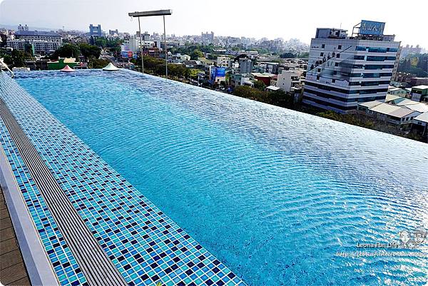 桃城茶樣子 承億文旅 嘉義住宿親子浴缸泳池 雲林嘉義住宿 嘉義旅館 無邊際泳池 高空酒吧 夏天旅宿嘉義 桃城茶樣子優惠 中南部泳池飯店DSC00206.JPG