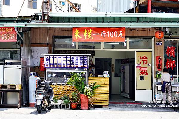 王爺魚翅肉羹 菜單 銅板美食 辦桌米糕 台中美食 台中必吃 逢甲美食 僑光美食 水湳美食 經貿水湳園區 魚翅肉羹 必吃肉羹 古早味美食 滷肉飯 水湳中國醫 水湳推薦美食 水湳早午餐水湳市場 小魚乾辣椒醬DSC02930.JPG