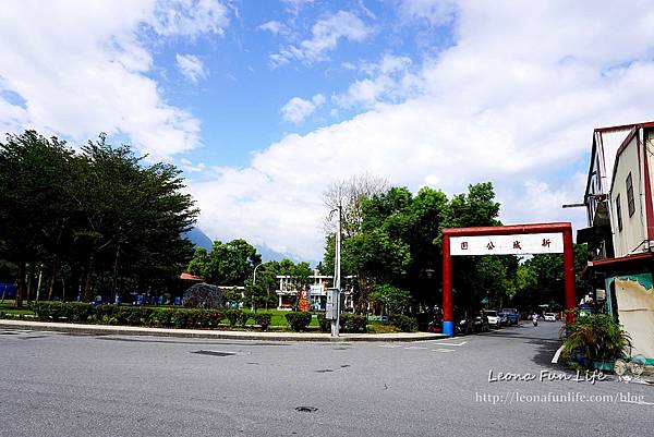 新城咖啡廳 練習曲書店 練習曲書店店長 練習曲書店菜單 練習曲書店捐書 好好吃食堂 練習曲書店巧克力 新城景點 新城美食 新城好好吃食堂DSC00597.JPG