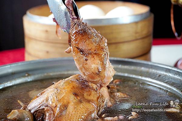 台中外帶年菜　太平美食爸爸酸菜白肉鍋　花雕雞、醉蝦、鍋物  爸爸酸菜白肉鍋菜單  酸菜白肉鍋外送  台中便宜酸菜白肉鍋  酸菜白肉鍋 太平美食  圍爐聚餐1DSC08075.JPG