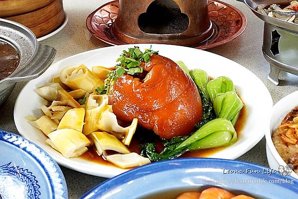 台中外帶年菜　太平美食爸爸酸菜白肉鍋　花雕雞、醉蝦、鍋物  爸爸酸菜白肉鍋菜單  酸菜白肉鍋外送  台中便宜酸菜白肉鍋  酸菜白肉鍋 太平美食  圍爐聚餐1DSC080371.JPG