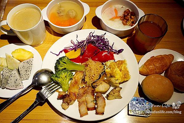 西門町住宿 停車  薆悅酒店 薆悅酒店西寧館早餐 台北住宿推薦 獅子林商業大樓 捷運西門站 平價住宿1DSC08324.JPG