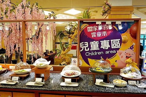 台東溫泉飯店 台東娜路彎大酒店 自助餐  台東住宿推薦 台東親子住宿  台東火車站住宿 台東溫泉住宿 親子飯店 租機車 腳踏車1DSC09518.JPG