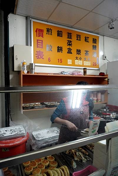 花蓮太昌早餐一品坊餡餅-多汁豬肉餡餅、香酥韭菜盒，還有韭菜高麗菜煎餃慈濟大學附近美食花蓮美食1DSC03632.JPG