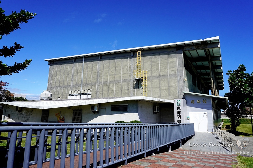 台東親子景點東海運動公園-太平溪旁享受陽光綠地的休閒好去處，還有桌球館、羽球館、籃球場喔!!免費景點DSC03836.JPG