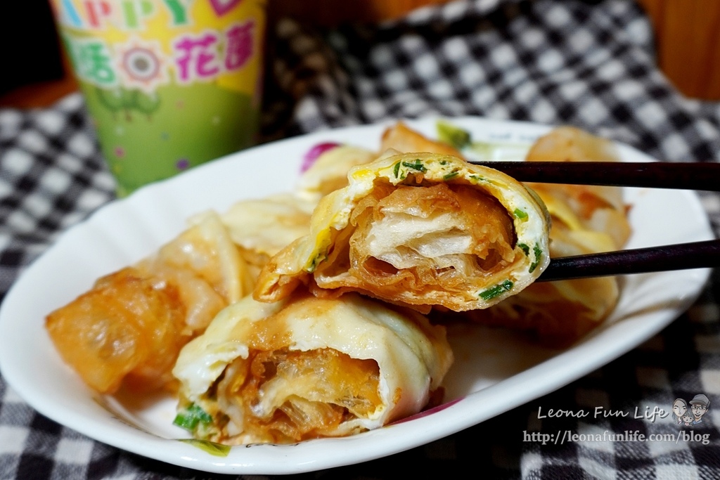 花蓮太昌早餐杏仁茶早餐-油條蛋餅、蘿蔔糕，搭配上杏仁茶更對味喔!!慈濟大學附近美食吉安美食DSC036641.JPG