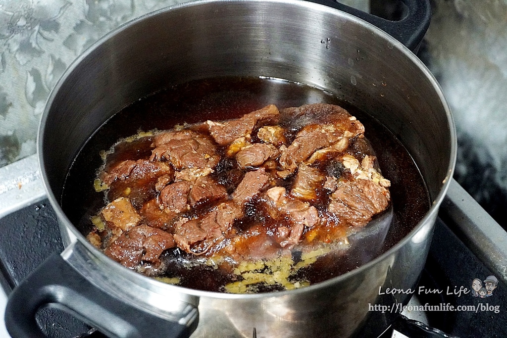 宅配美食推薦友蘭食作坊牛肉超載鍋-香濃高湯、大塊牛肉搭牛肋條、牛筋，在家也可以輕鬆享用美味牛肉鍋火鍋鍋物推薦食尚玩家DSC00754.JPG