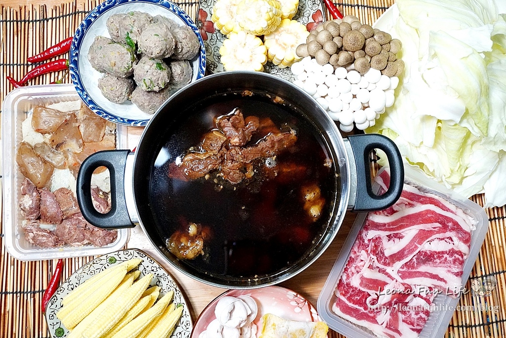 宅配美食推薦友蘭食作坊牛肉超載鍋-香濃高湯、大塊牛肉搭牛肋條、牛筋，在家也可以輕鬆享用美味牛肉鍋火鍋鍋物推薦食尚玩家DSC00760.JPG