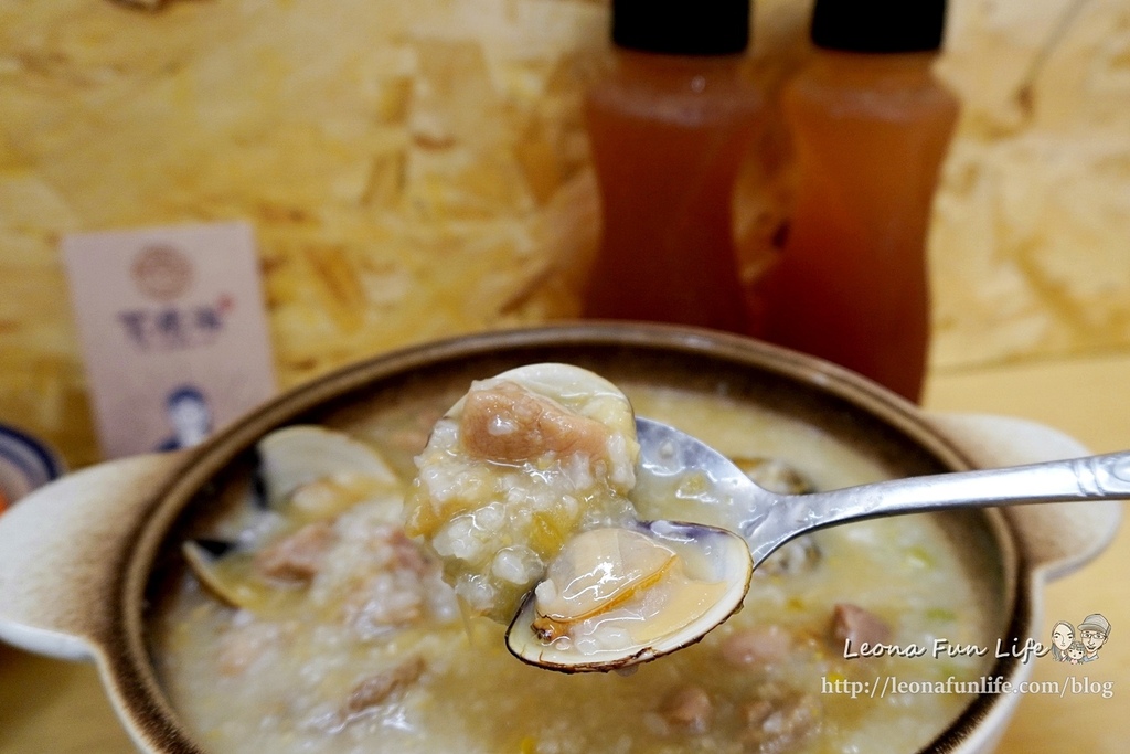 台南外帶美食貫糜湯海鮮粥-高湯現熬香濃粥麋，搭配海鮮好滋味台南粥品巷弄美食DSC09793.JPG