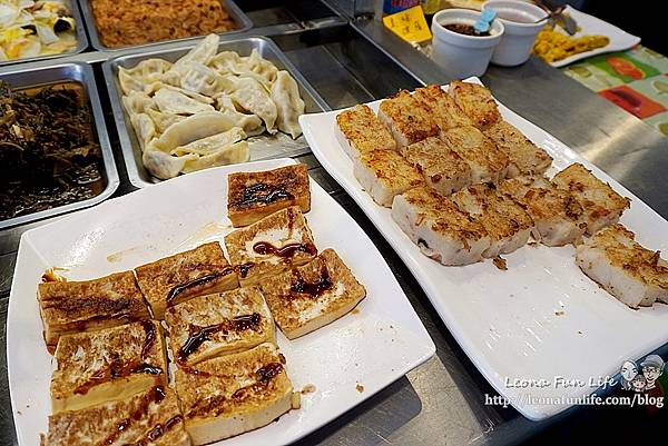 東平蔬食自助餐-清爽不油膩、菜色豐富的素食自助餐，想吃什麼自己夾台中太平素食推薦DSC04334.JPG