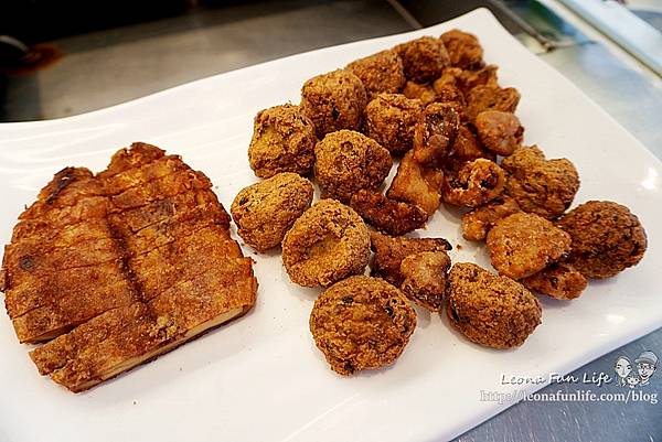 東平蔬食自助餐-清爽不油膩、菜色豐富的素食自助餐，想吃什麼自己夾台中太平素食推薦DSC04335.JPG