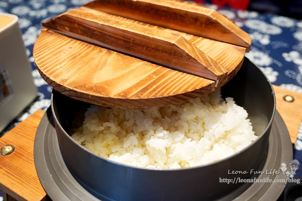 第一鰻波 鰻魚的故鄉 胭脂鰻 雲林口湖美食 親子景點 養嘉湖口幸福公車 親子DIY 冷凍宅配 邪惡鰻魚飯 外銷品質 外銷日本蒲燒鰻DSC07022.jpg