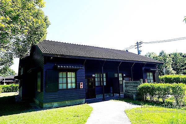 花蓮光復糖廠日式小木屋｜入住日治時期木屋，壁櫥塌塌米檜木浴缸，濃濃日式風情房客專車腳特車租借優惠台糖花蓮旅館10周年慶DSC06272-2.jpg
