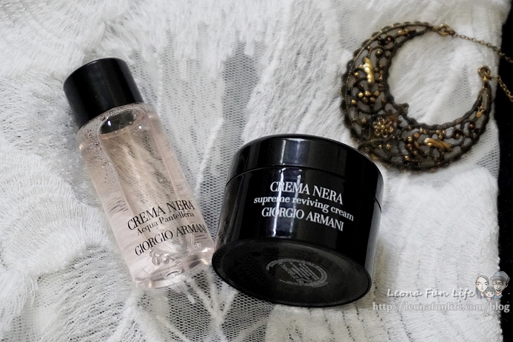 Giorgio Armani Beauty黑曜岩新生奇蹟精萃露、黑曜岩新生奇蹟乳霜- 亞曼尼黑霜抗老、修護一次搞定DSC08811.JPG