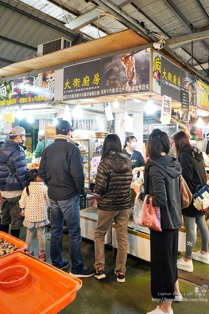 大衛廚房精燉薑母牛鍋，湯頭渾厚香濃肉大塊，還有經典自製丸中丸，麻辣鴨翅滷味同步上市台中大隆路黃昏市場美食DSC01099-21.jpg