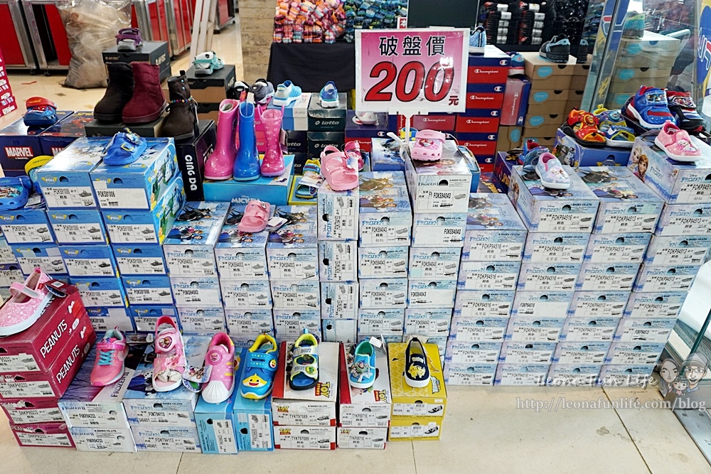 新竹運動品牌服裝寢具鍋具聯合特賣會 運動鞋DSC074311.JPG