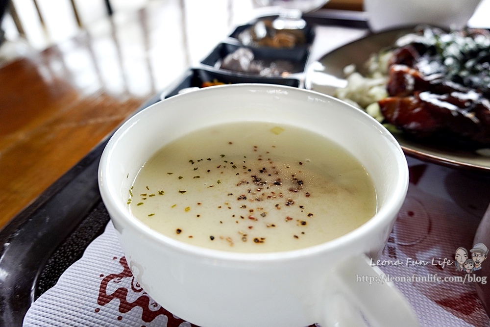 花蓮親子景點張家的樹園餵浣熊梅花鹿小白兔，門票可抵$100消費，日式庭園搭配免費和服體驗好好拍DSC04260-21.jpg