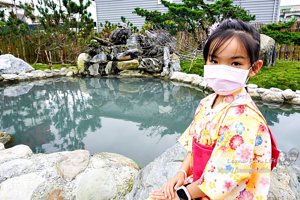 花蓮親子景點張家的樹園餵浣熊梅花鹿小白兔，門票可抵$100消費，日式庭園搭配免費和服體驗好好拍DSC04219-21.jpg