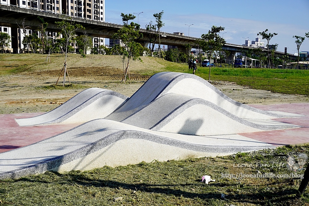 台中太平新親子公園太平區馬卡龍公園DSC01922.JPG